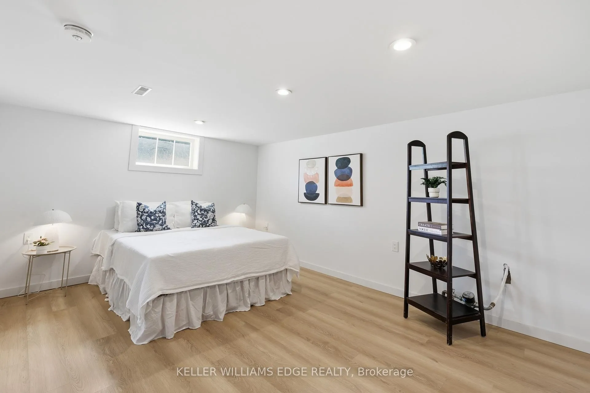 Photo 17 of 153 West 28th Street, Hamilton, Westcliffe — HOMEH