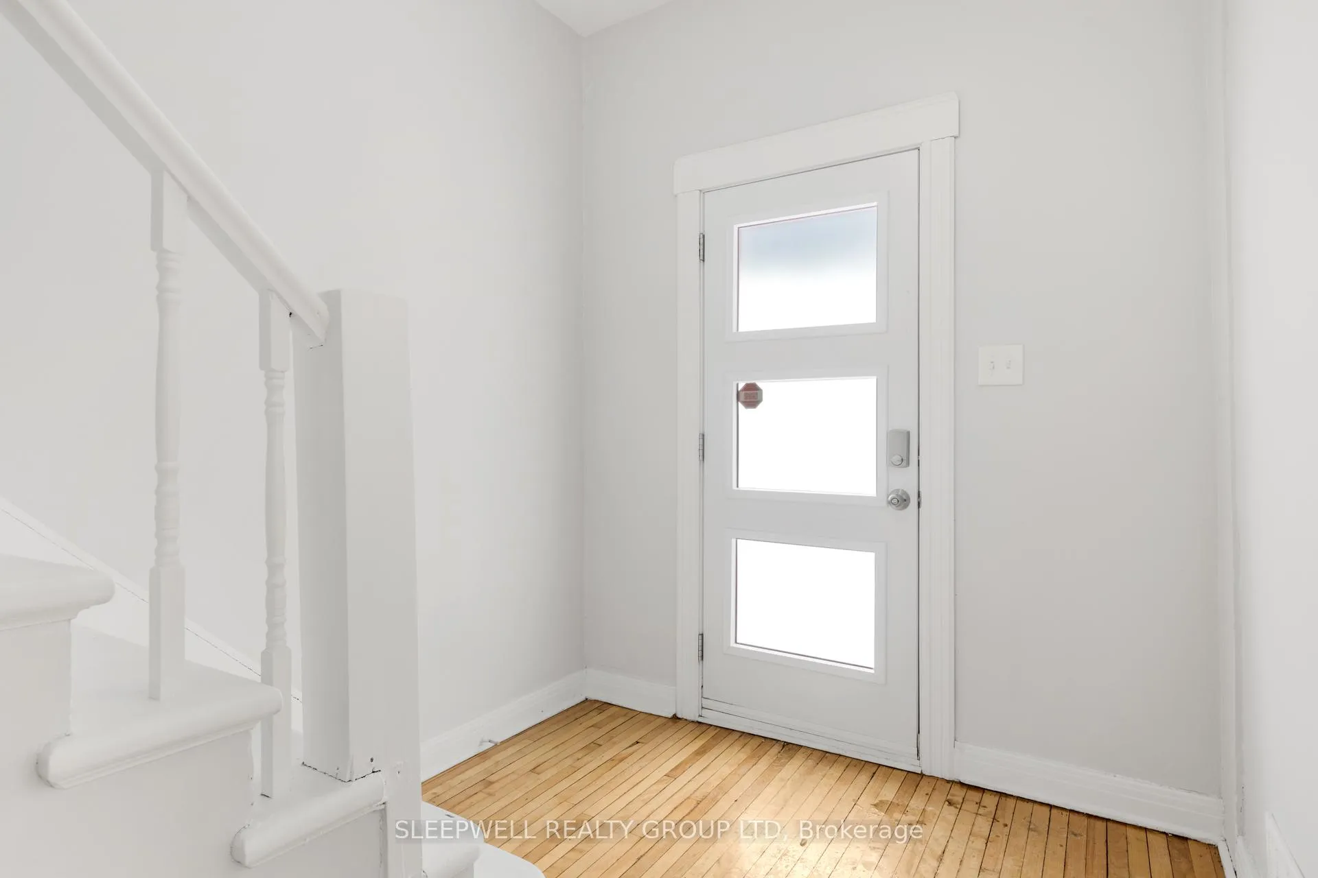 Photo 3 of 481 Besserer Street, Ottawa, Sandy Hill — HOMEH