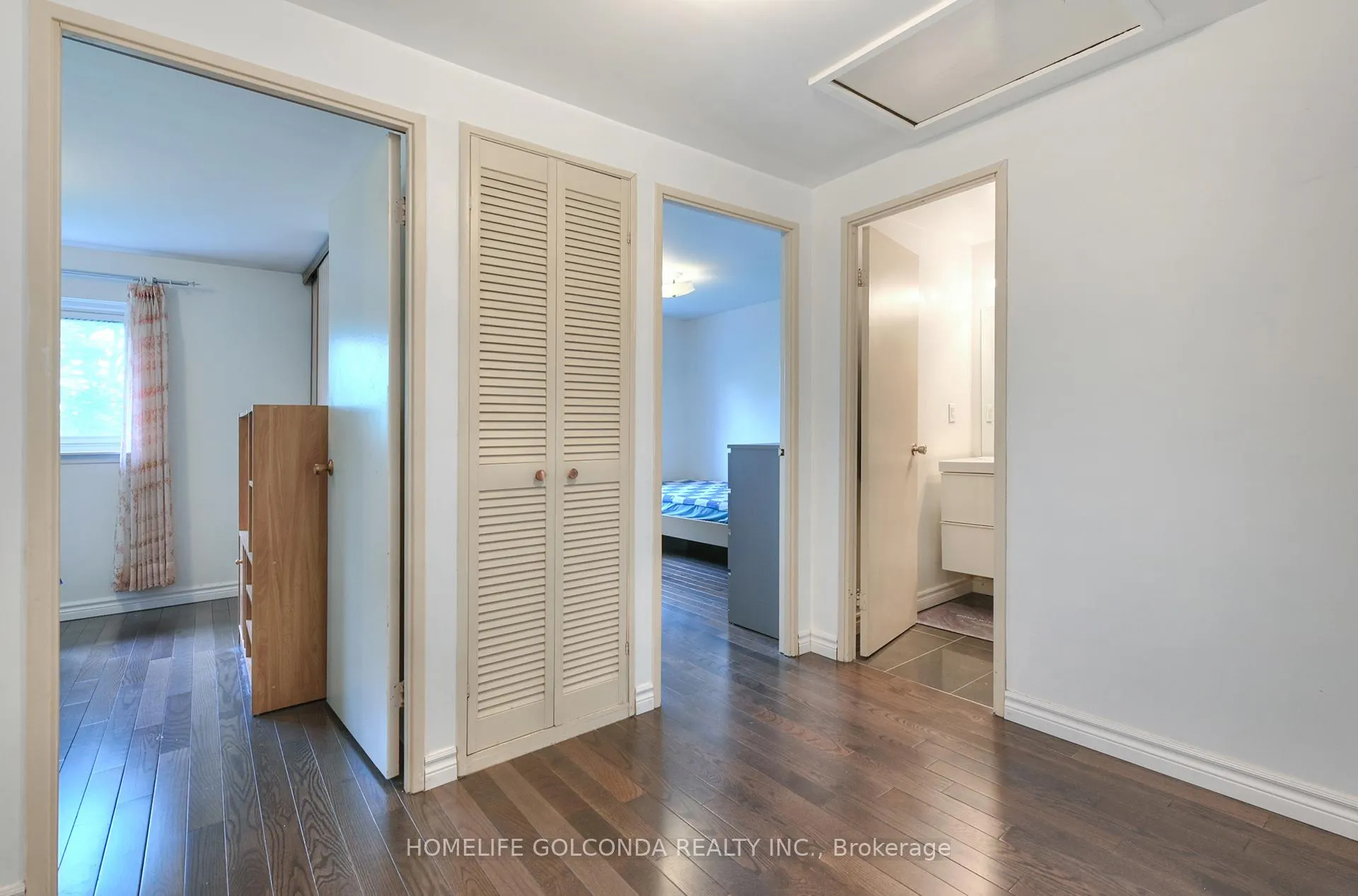 Photo 10 of 8 Glen Springs Drive, Scarborough, L'Amoreaux — HOMEH