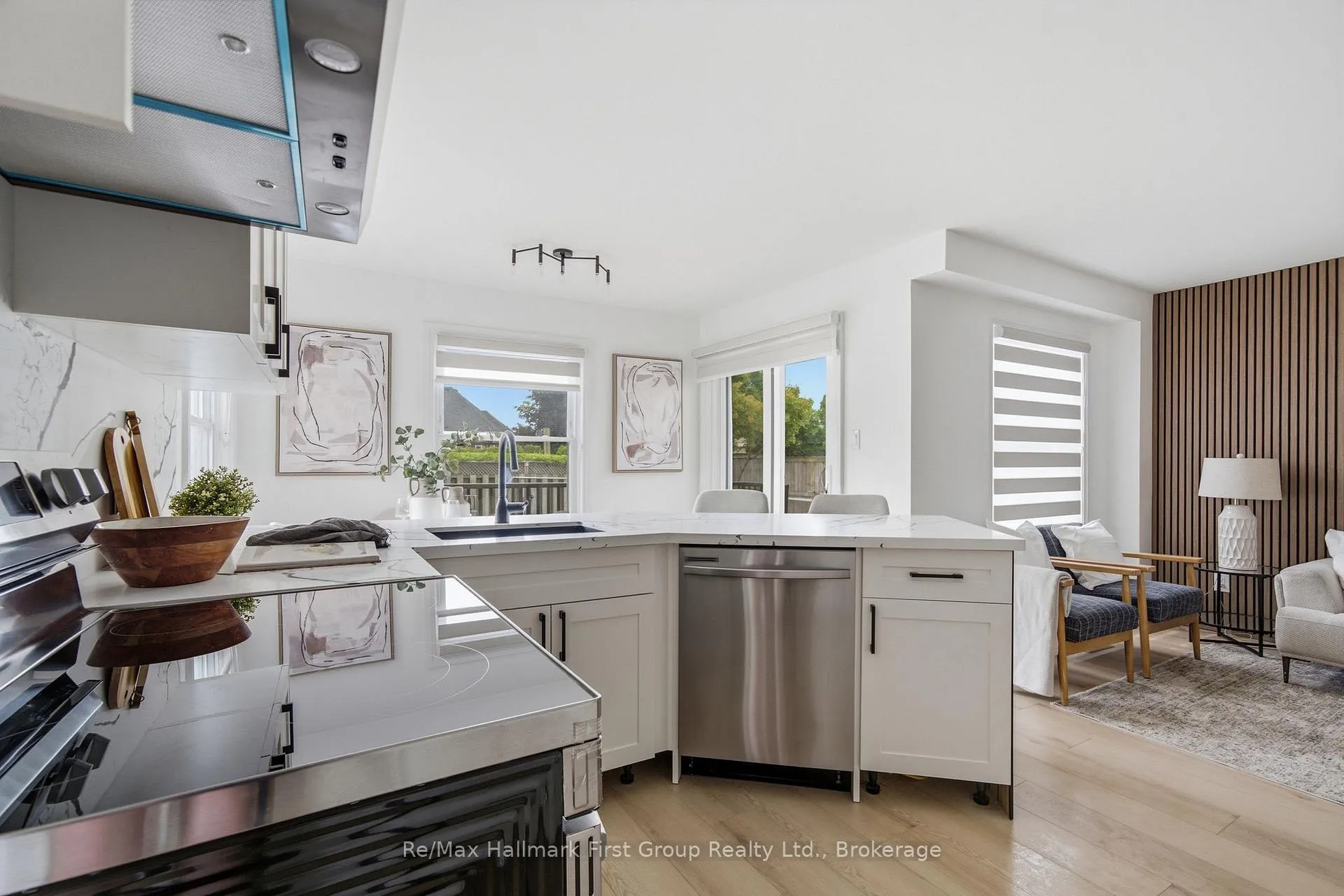 Photo 21 of 723 Carlisle Street, Cobourg — HOMEH