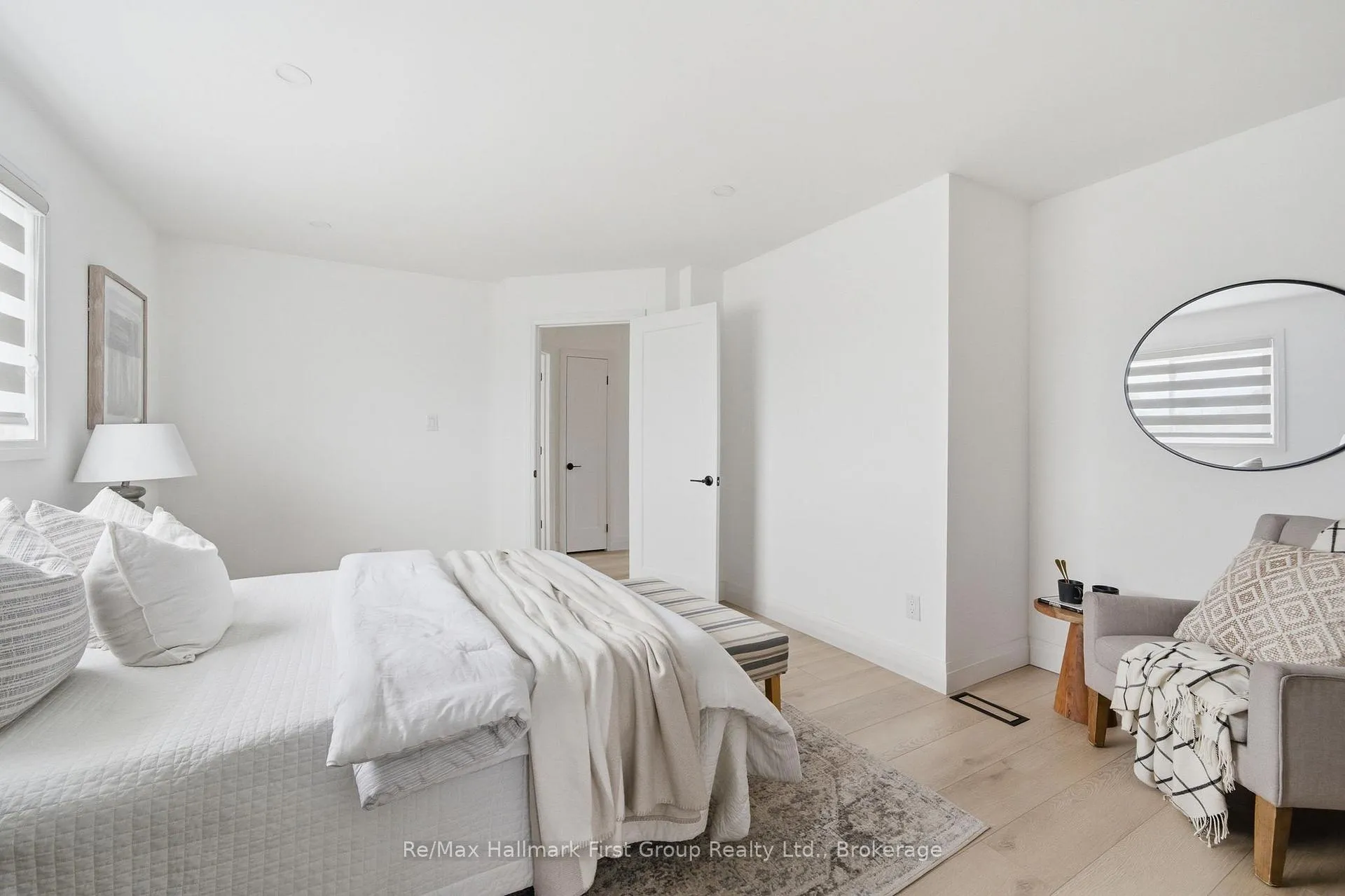 Photo 33 of 723 Carlisle Street, Cobourg — HOMEH