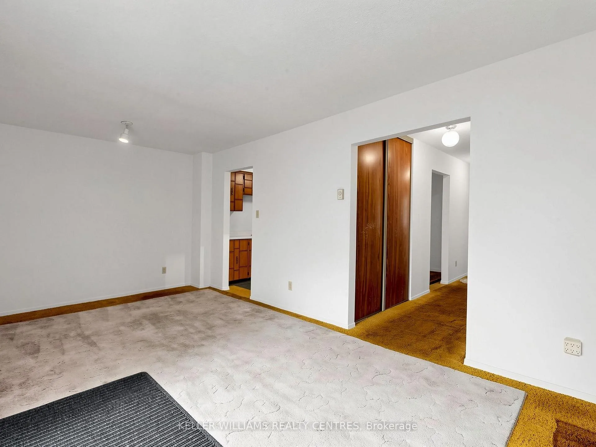 Photo 7 of Unit 11, 341 Wilson Drive, Milton, Dorset Park — HOMEH