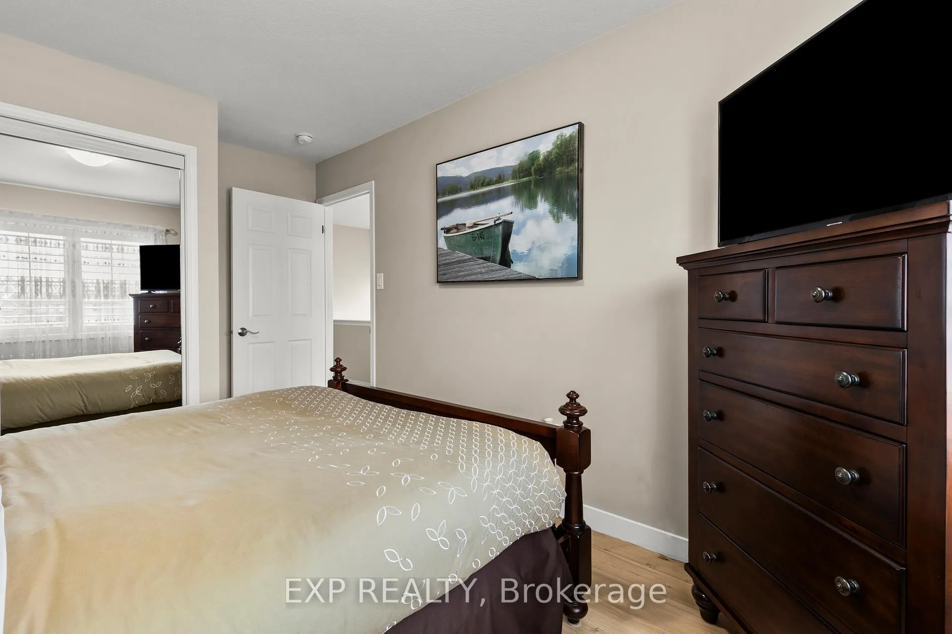 Photo 16 of 8679 Dogwood Crescent, Niagara Falls, Brown — HOMEH