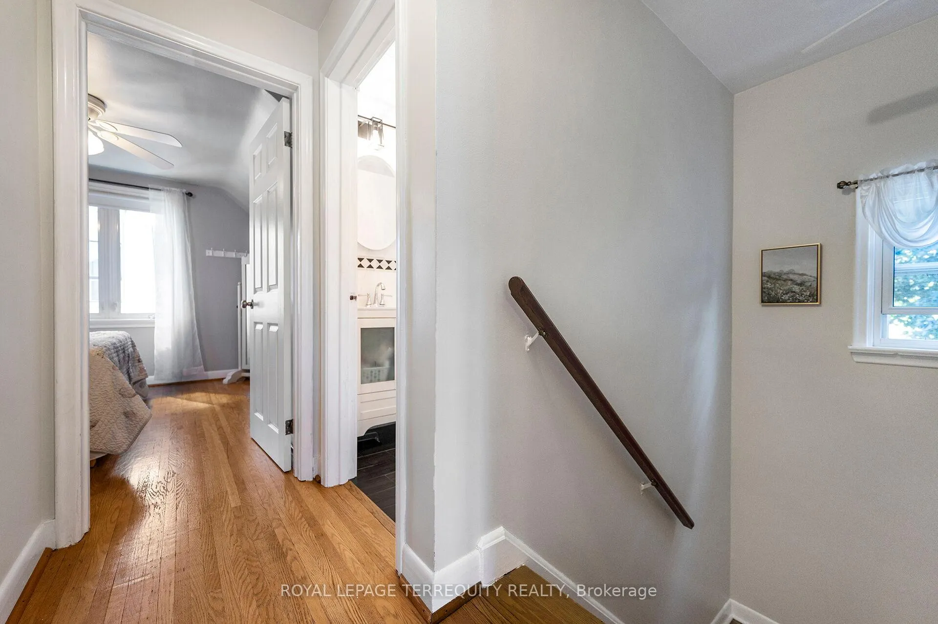 Photo 14 of 35 Jodphur Avenue, North York, Humberlea-Pelmo Park — HOMEH