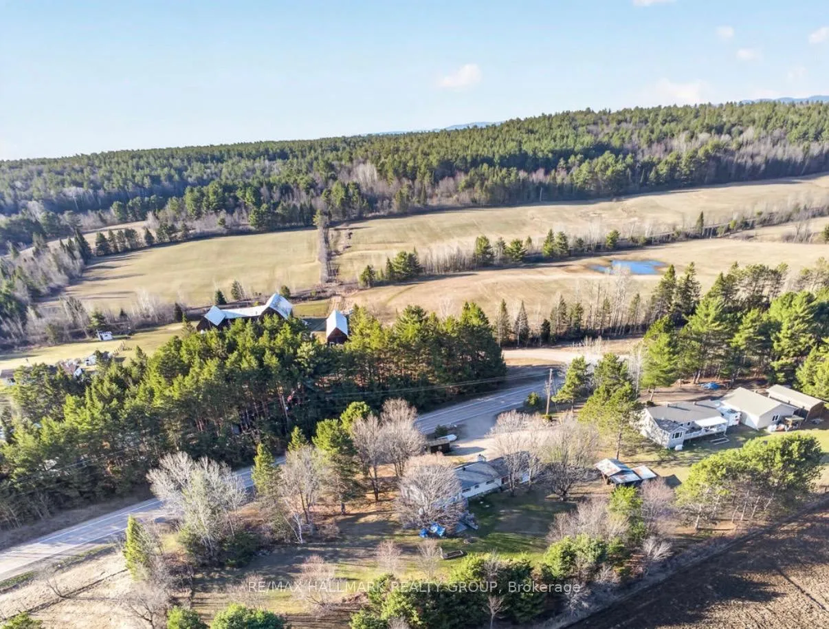 Photo 39 of 9950 Round Lake Road, Laurentian Valley, Laurentian Valley — HOMEH