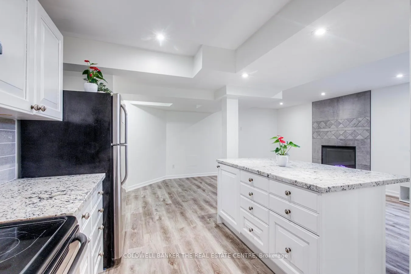 Photo 5 of LOWER - 562 Winette Road, Pickering, Rosebank — HOMEH