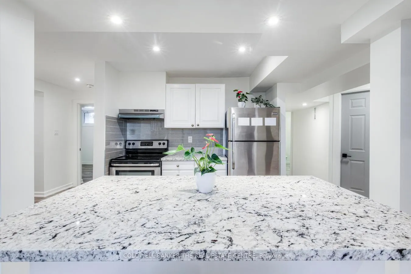 Photo 6 of LOWER - 562 Winette Road, Pickering, Rosebank — HOMEH