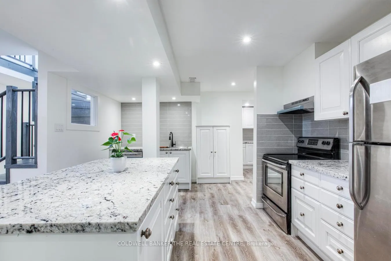Photo 8 of LOWER - 562 Winette Road, Pickering, Rosebank — HOMEH