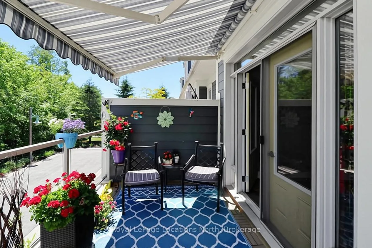 Photo 5 of 17 Sandy Coast Crescent, Wasaga Beach — HOMEH