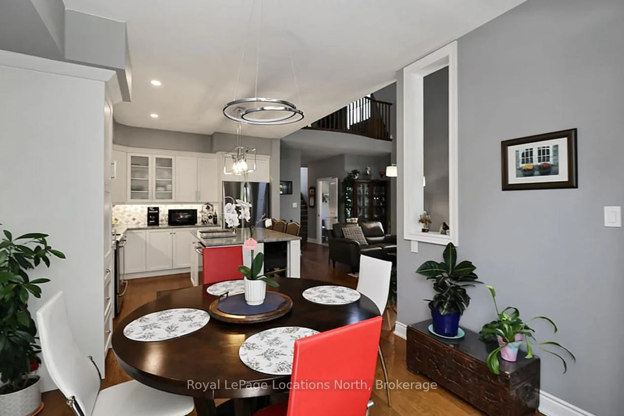 Photo 25 of 17 Sandy Coast Crescent, Wasaga Beach — HOMEH