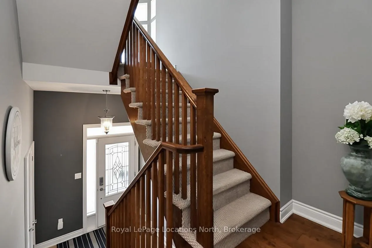 Photo 31 of 17 Sandy Coast Crescent, Wasaga Beach — HOMEH