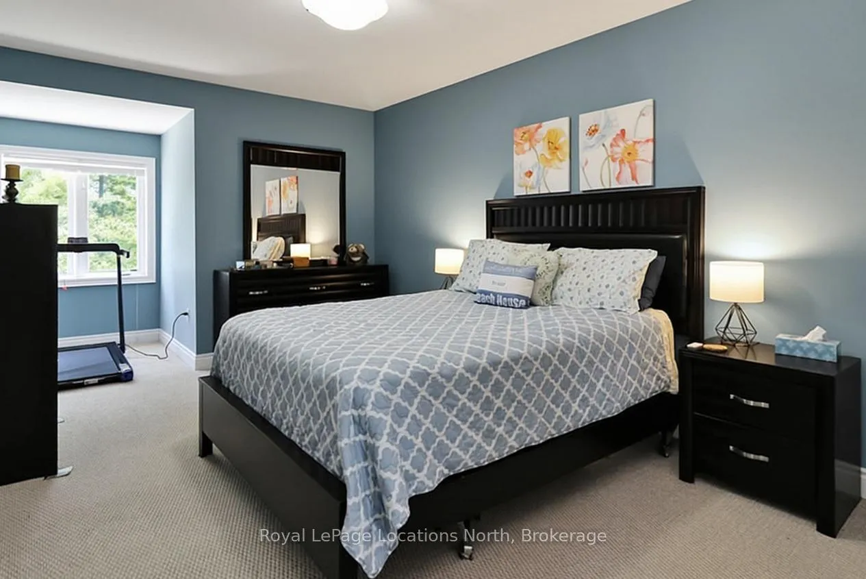 Photo 38 of 17 Sandy Coast Crescent, Wasaga Beach — HOMEH