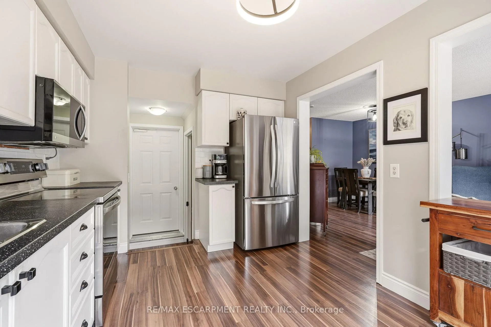 Photo 14 of 2089 Broadleaf Crescent, Burlington, Uptown — HOMEH