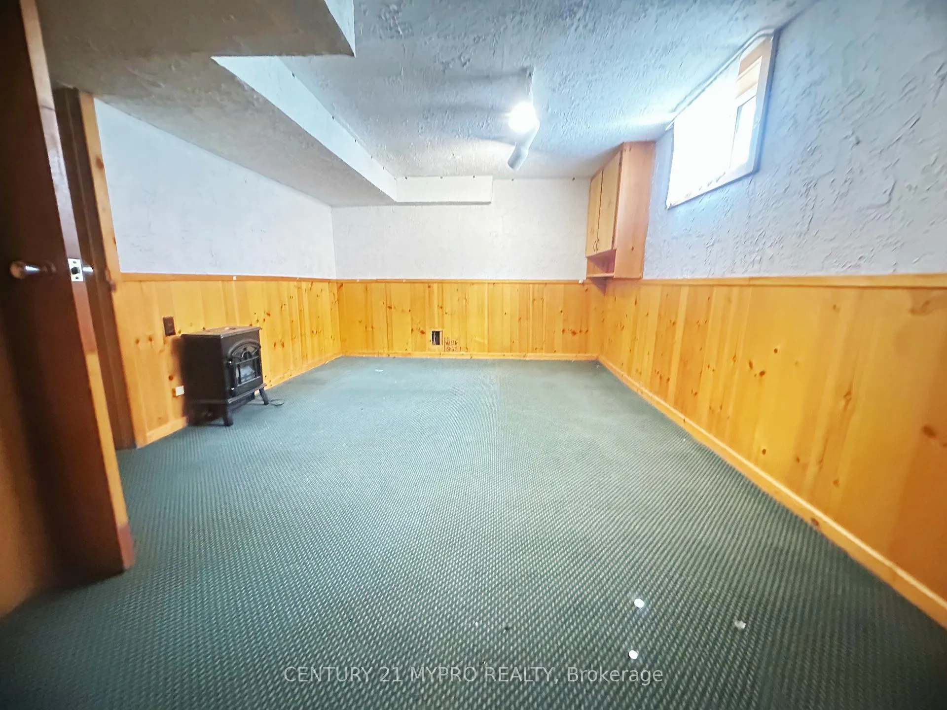 Photo 15 of 170 Morrow Street, Peterborough, Otonabee Ward 1 — HOMEH