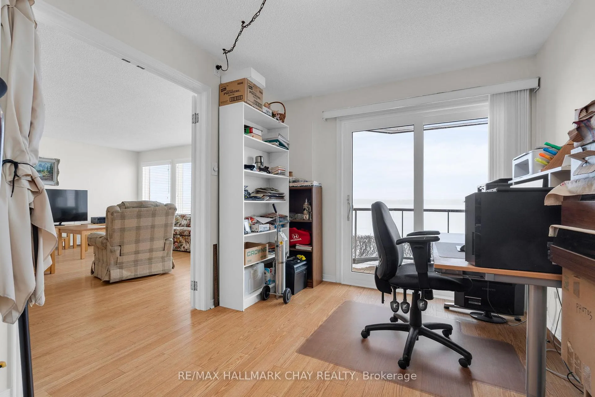 Photo 13 of Unit 103, 21 Kempenfelt Drive, Barrie, North Shore — HOMEH