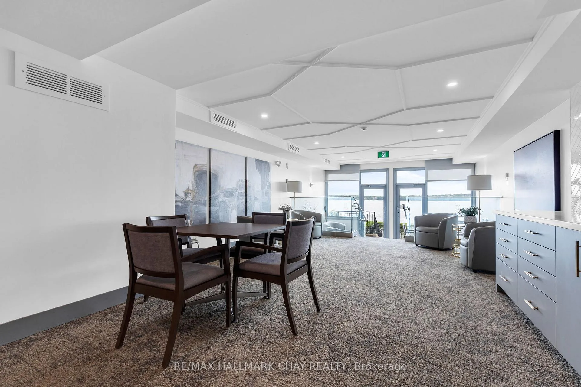 Photo 21 of Unit 103, 21 Kempenfelt Drive, Barrie, North Shore — HOMEH