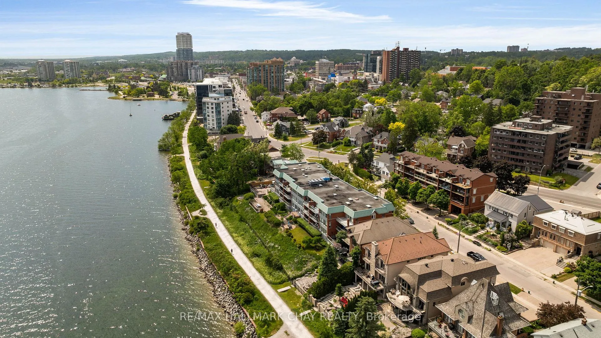 Photo 28 of Unit 103, 21 Kempenfelt Drive, Barrie, North Shore — HOMEH