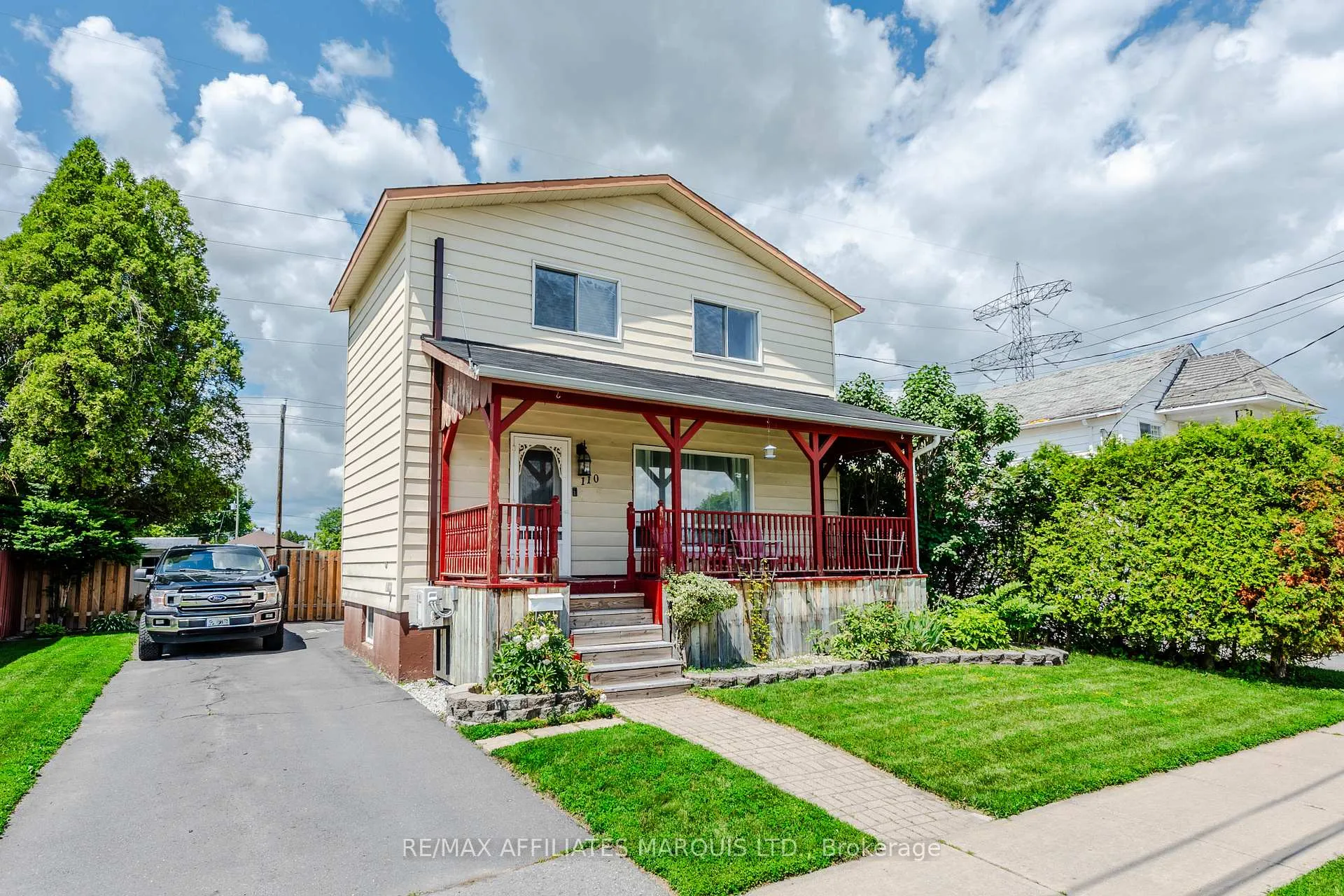 Photo 2 of 110 15th Street W, Cornwall, Cornwall — HOMEH