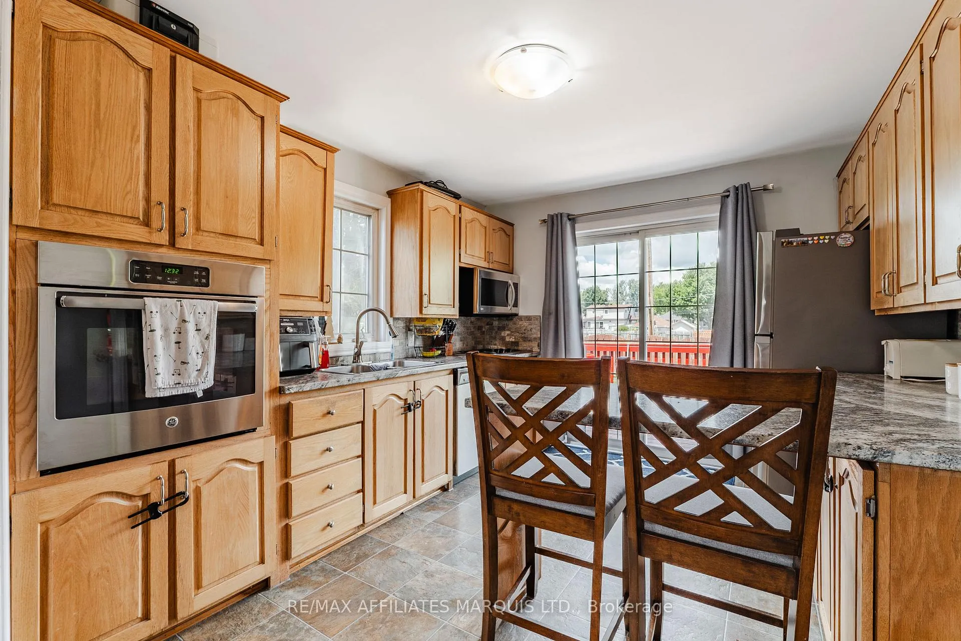 Photo 16 of 110 15th Street W, Cornwall, Cornwall — HOMEH
