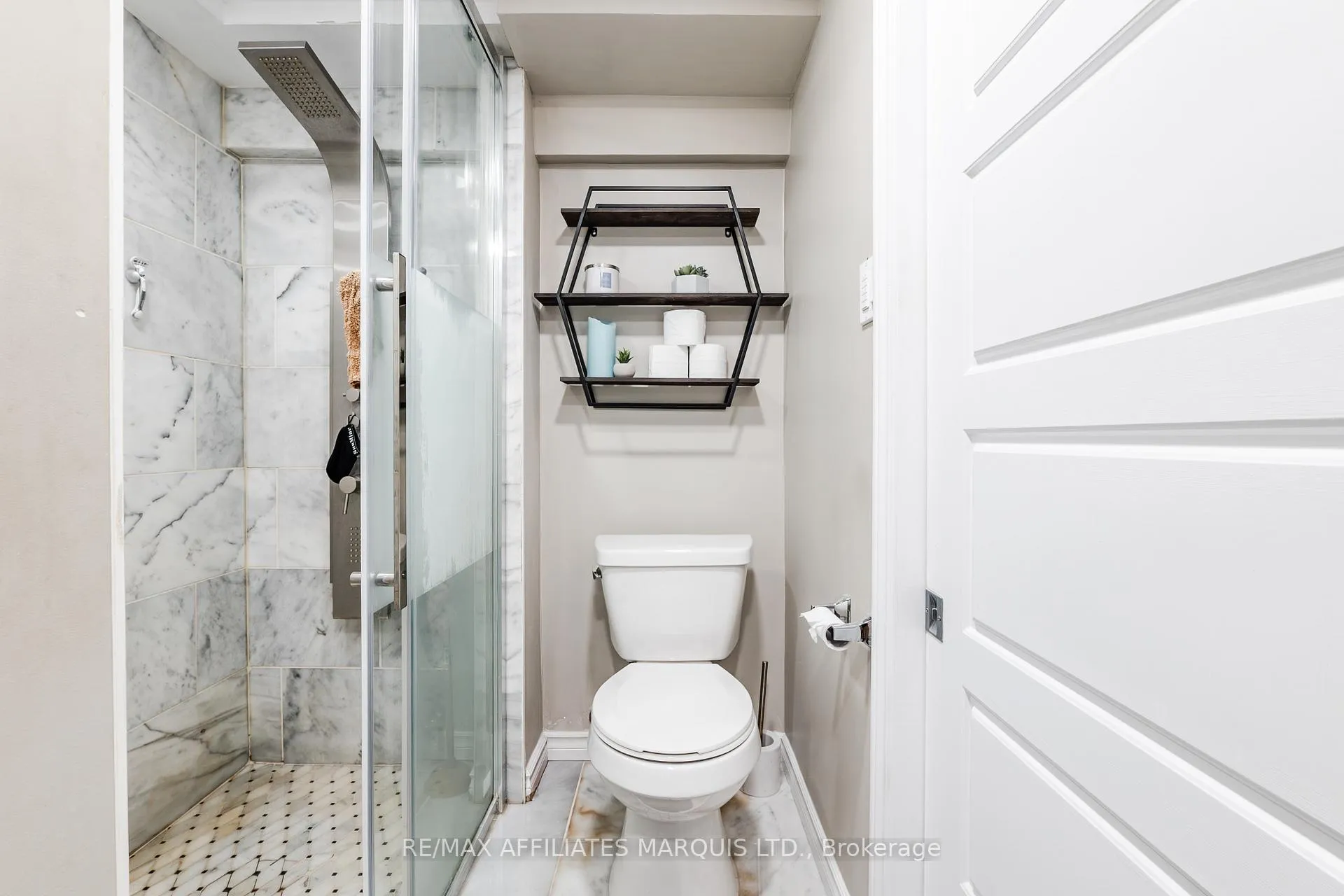 Photo 37 of 110 15th Street W, Cornwall, Cornwall — HOMEH