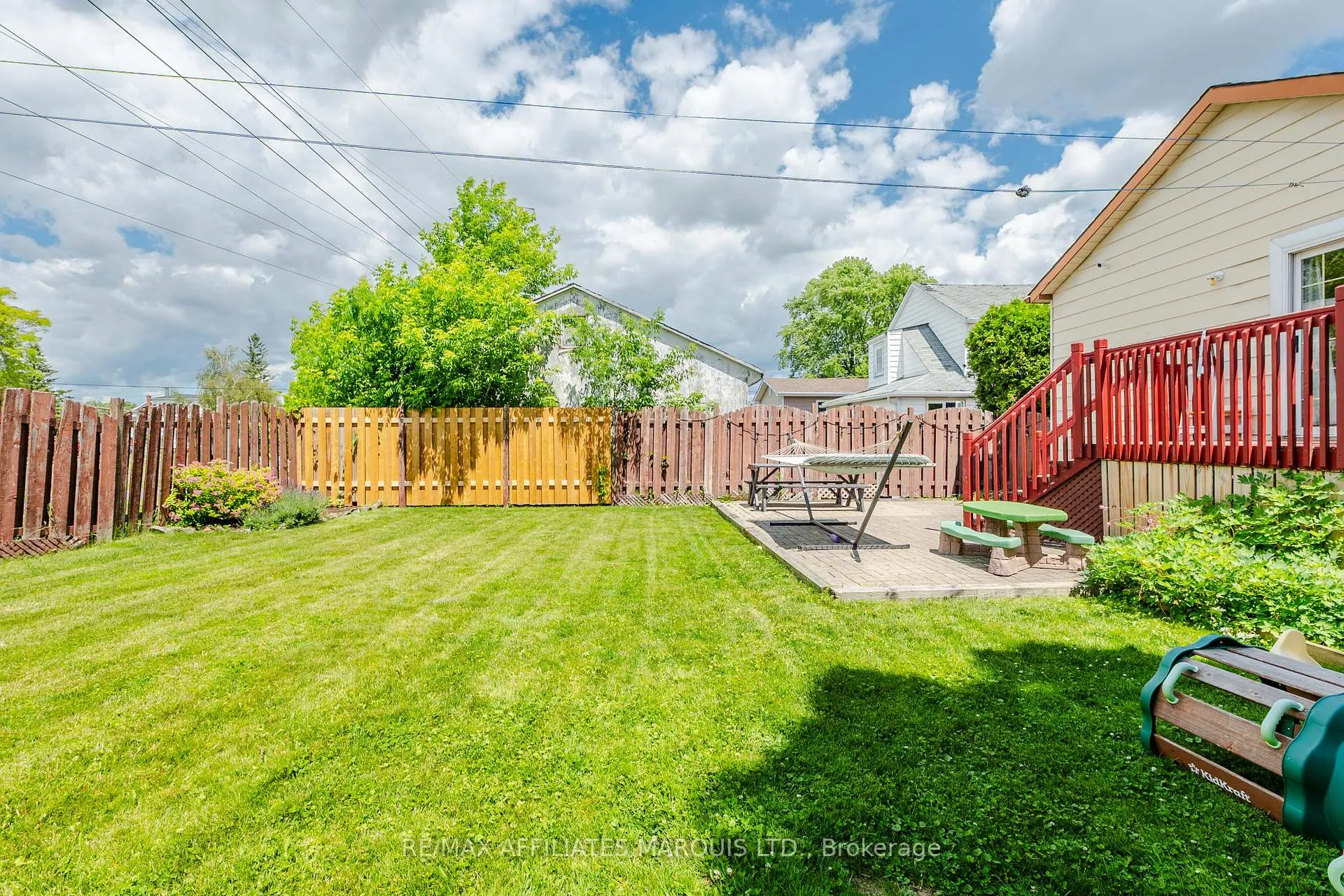 Photo 42 of 110 15th Street W, Cornwall, Cornwall — HOMEH
