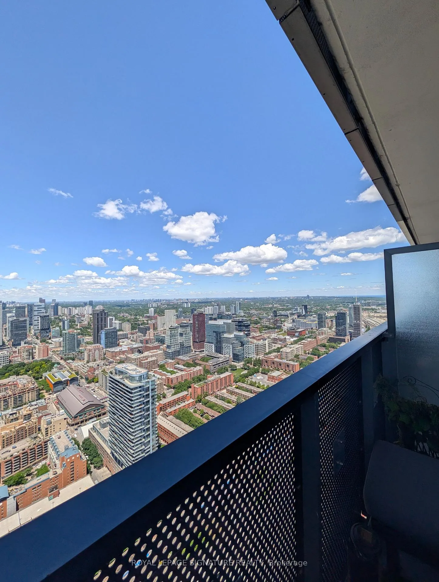 Photo 15 of Unit 6512, 138 Downes Street, Toronto, Waterfront Communities — HOMEH