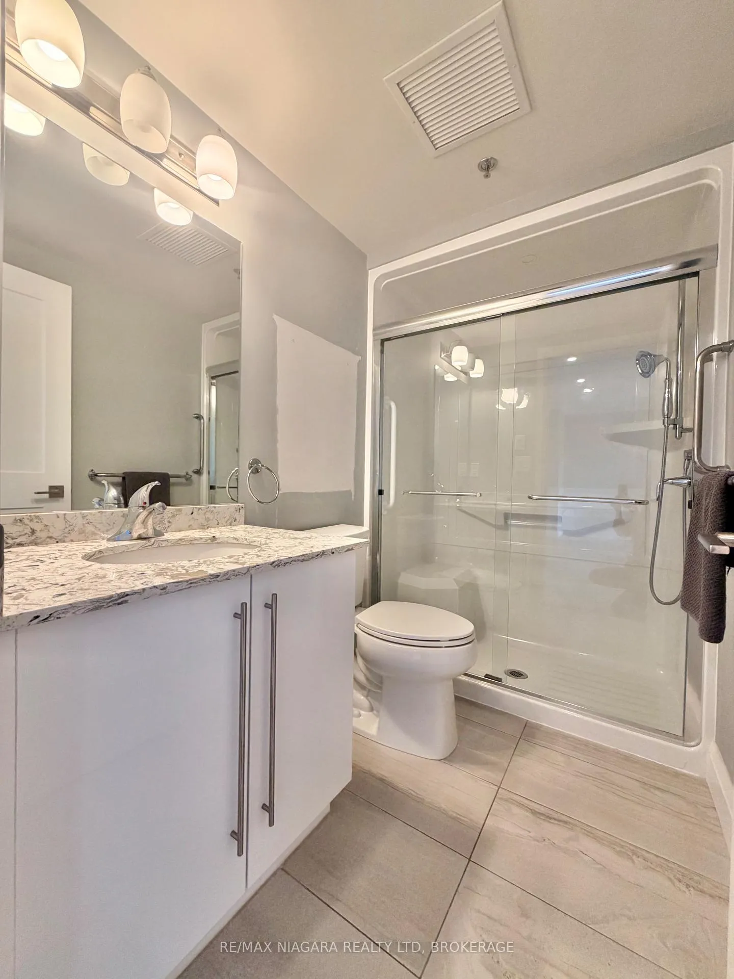 Photo 10 of Unit 414, 5698 Main Street, Niagara Falls, Hospital — HOMEH