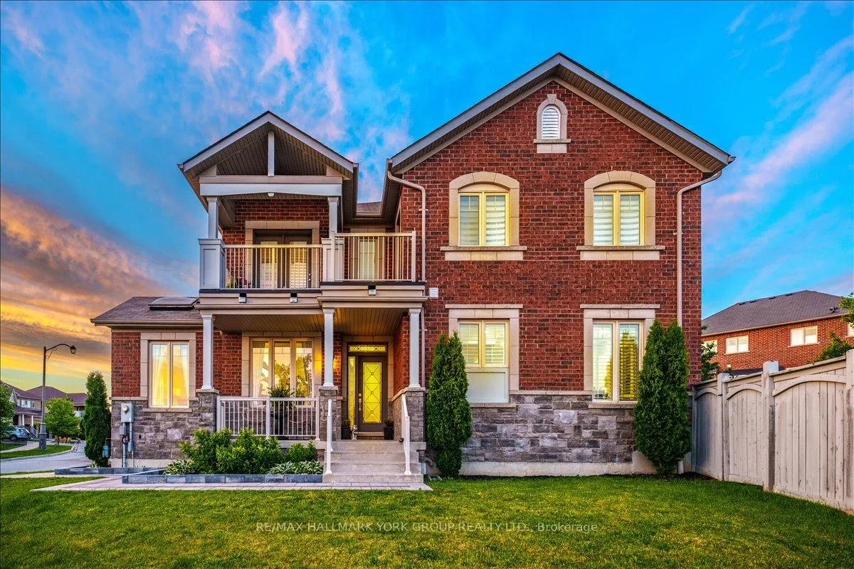Photo 2 of 66 Philips View Crescent, Richmond Hill, Jefferson — HOMEH