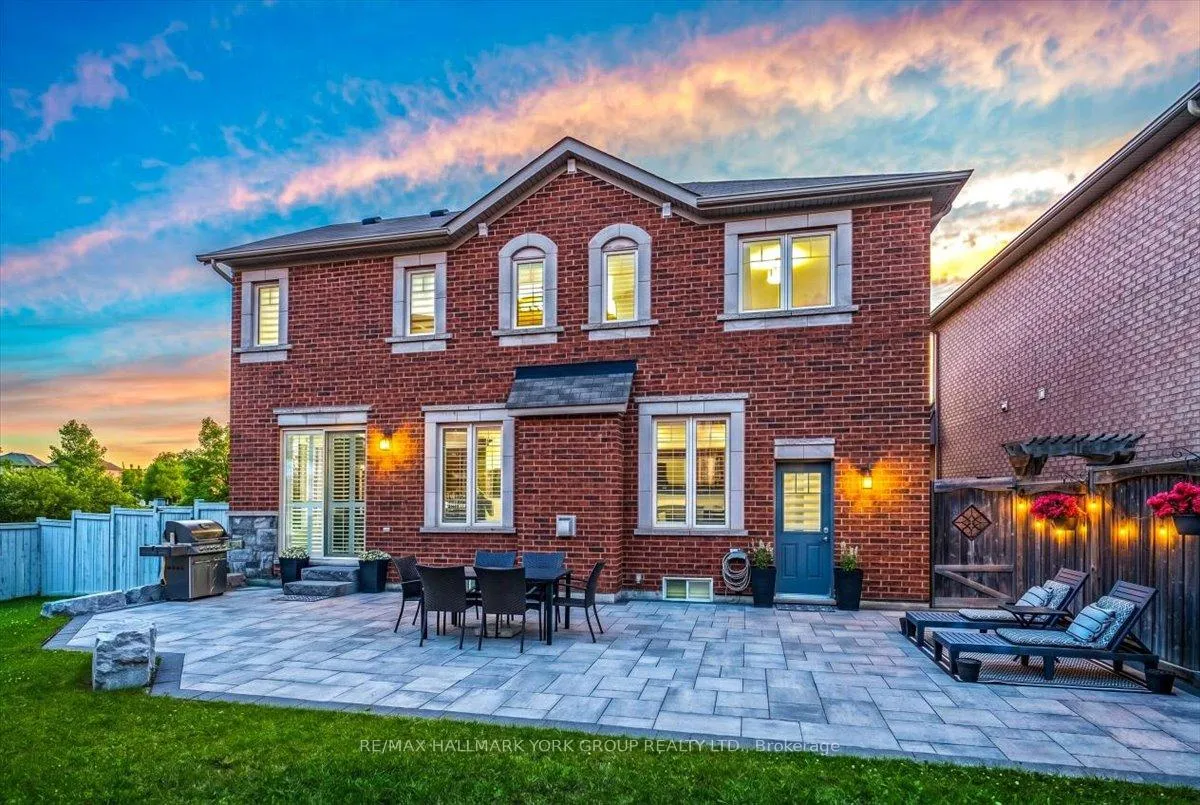 Photo 4 of 66 Philips View Crescent, Richmond Hill, Jefferson — HOMEH