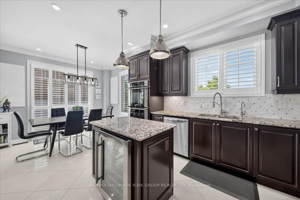 Photo 13 of 66 Philips View Crescent, Richmond Hill, Jefferson — HOMEH