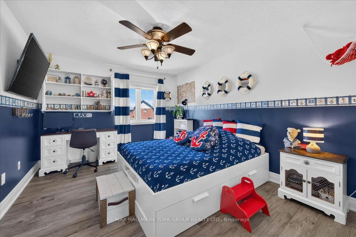 Photo 35 of 66 Philips View Crescent, Richmond Hill, Jefferson — HOMEH