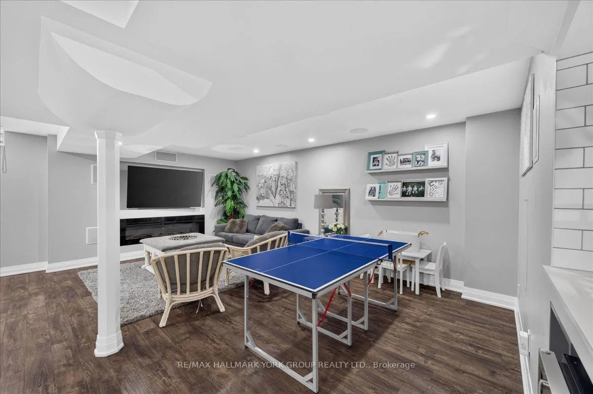 Photo 38 of 66 Philips View Crescent, Richmond Hill, Jefferson — HOMEH