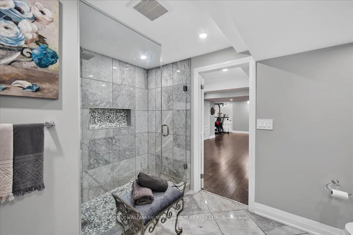 Photo 42 of 66 Philips View Crescent, Richmond Hill, Jefferson — HOMEH