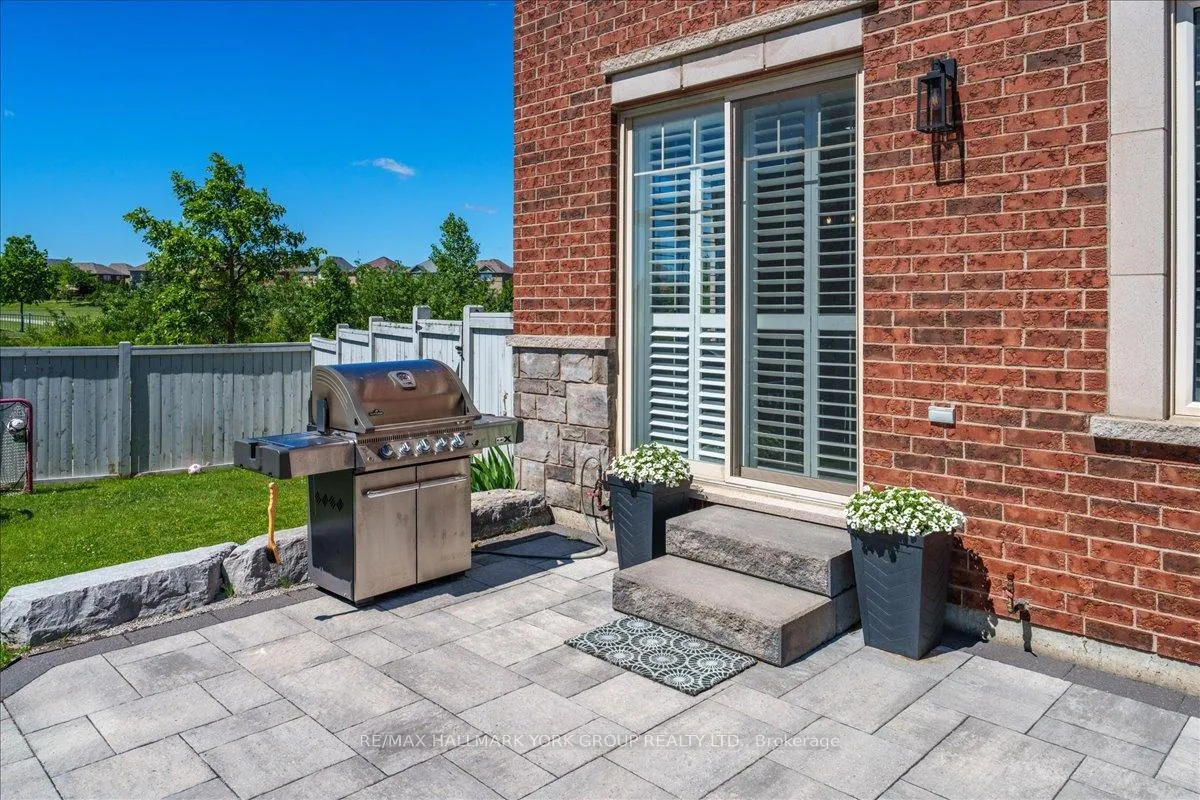 Photo 45 of 66 Philips View Crescent, Richmond Hill, Jefferson — HOMEH
