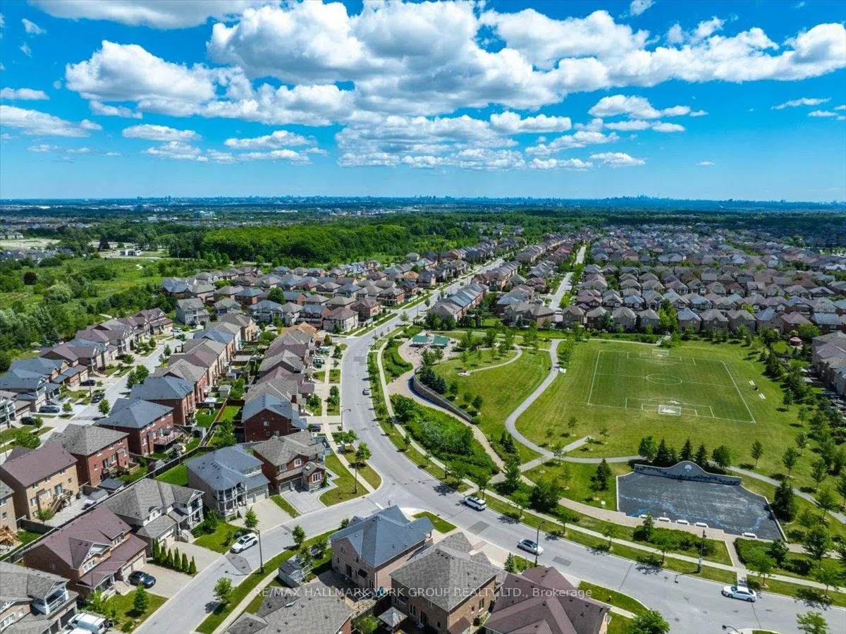 Photo 49 of 66 Philips View Crescent, Richmond Hill, Jefferson — HOMEH