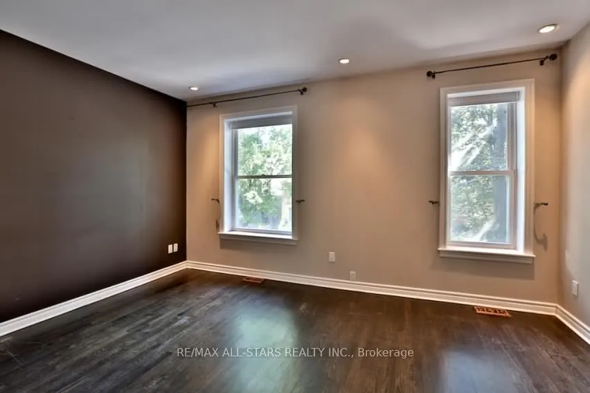 Photo 12 of 68 Macpherson Avenue, Toronto, The Annex — HOMEH