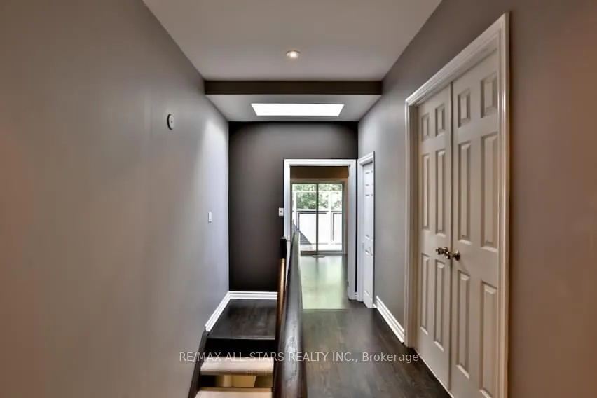 Photo 13 of 68 Macpherson Avenue, Toronto, The Annex — HOMEH