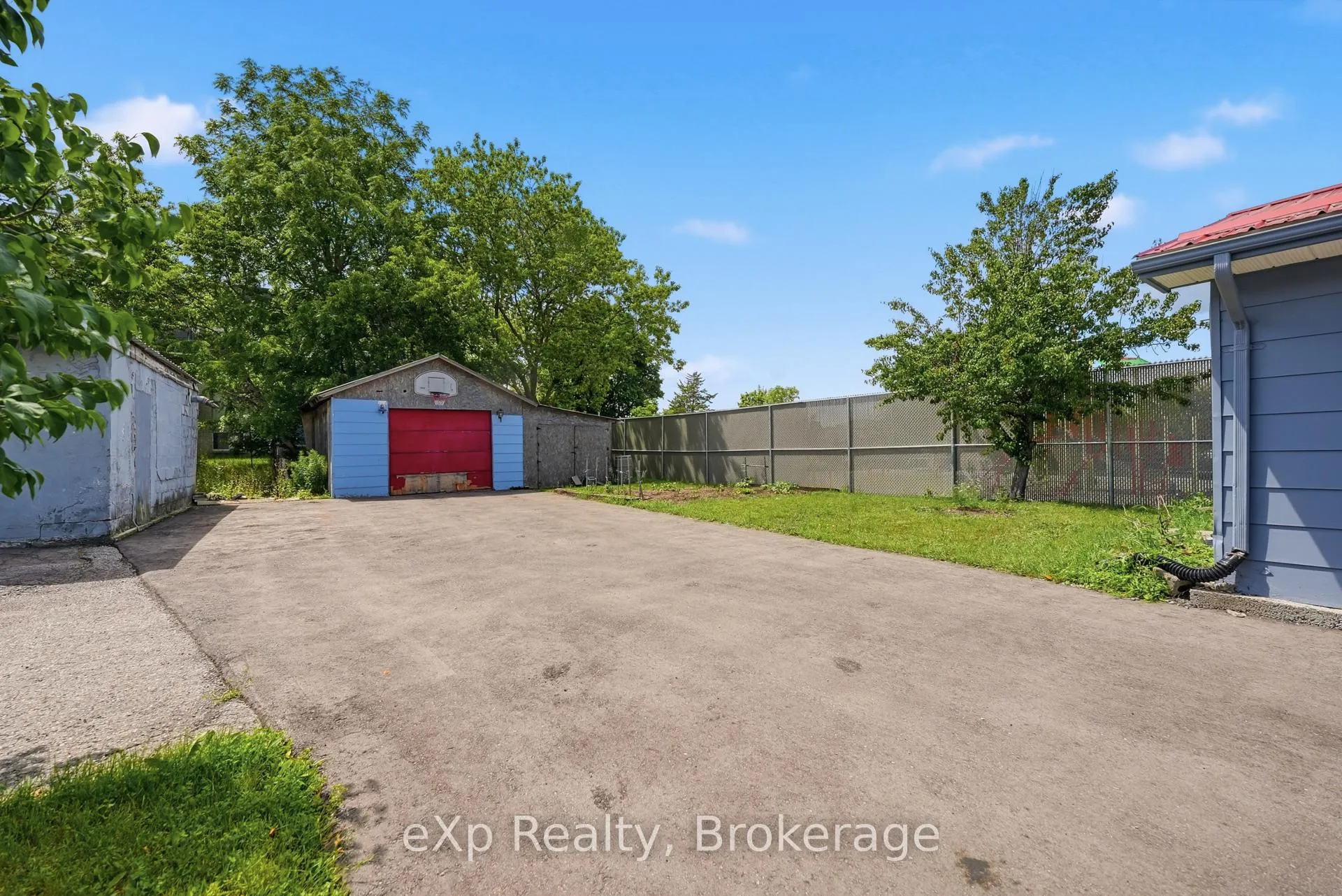 Photo 21 of 370 Sidney Street, Belleville, Belleville Ward — HOMEH
