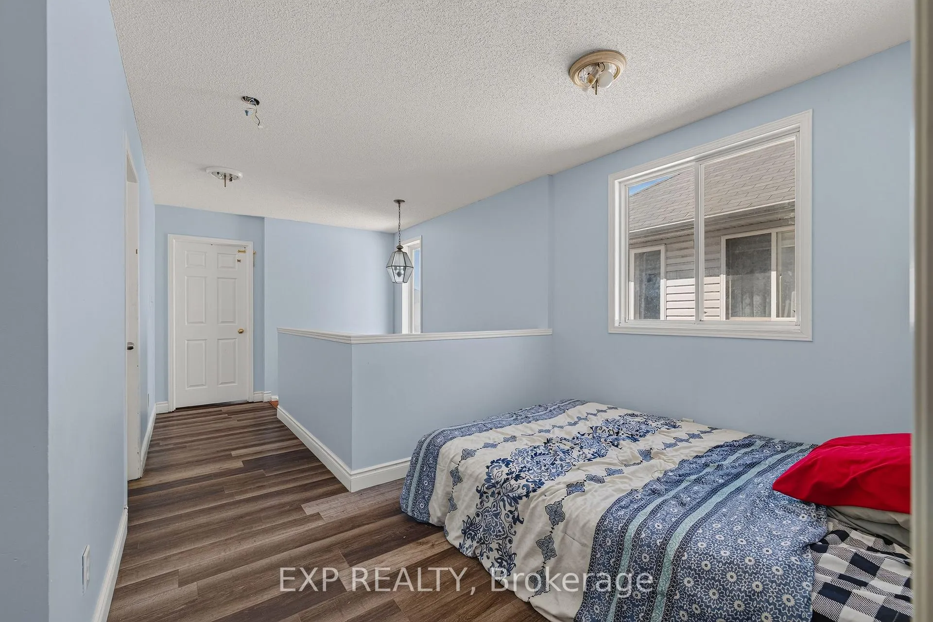 Photo 19 of 196 Max Becker Drive, Kitchener, Larentian West — HOMEH