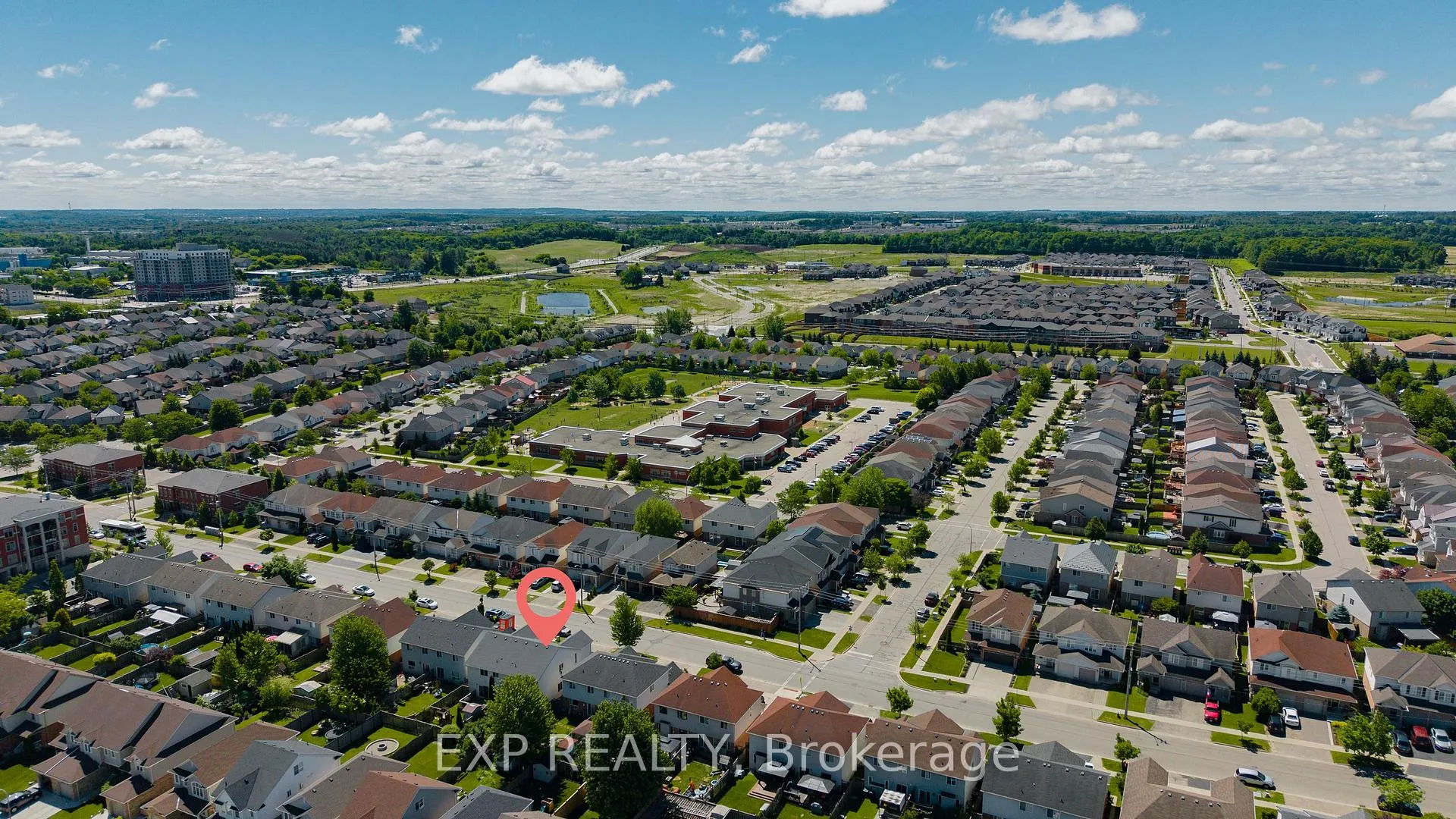 Photo 30 of 196 Max Becker Drive, Kitchener, Larentian West — HOMEH