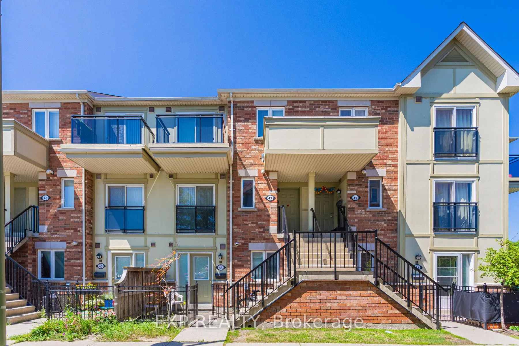 Photo 1 of Unit 43, 2265 Bur Oak Avenue, Markham, Greensborough — HOMEH