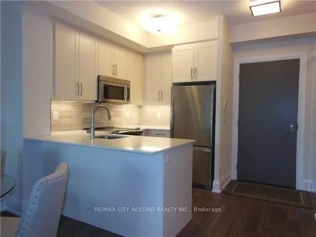 Photo 4 of Unit 128, 1 Old Mill Drive, Toronto, High Park-Swansea — HOMEH