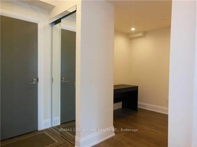 Photo 6 of Unit 128, 1 Old Mill Drive, Toronto, High Park-Swansea — HOMEH