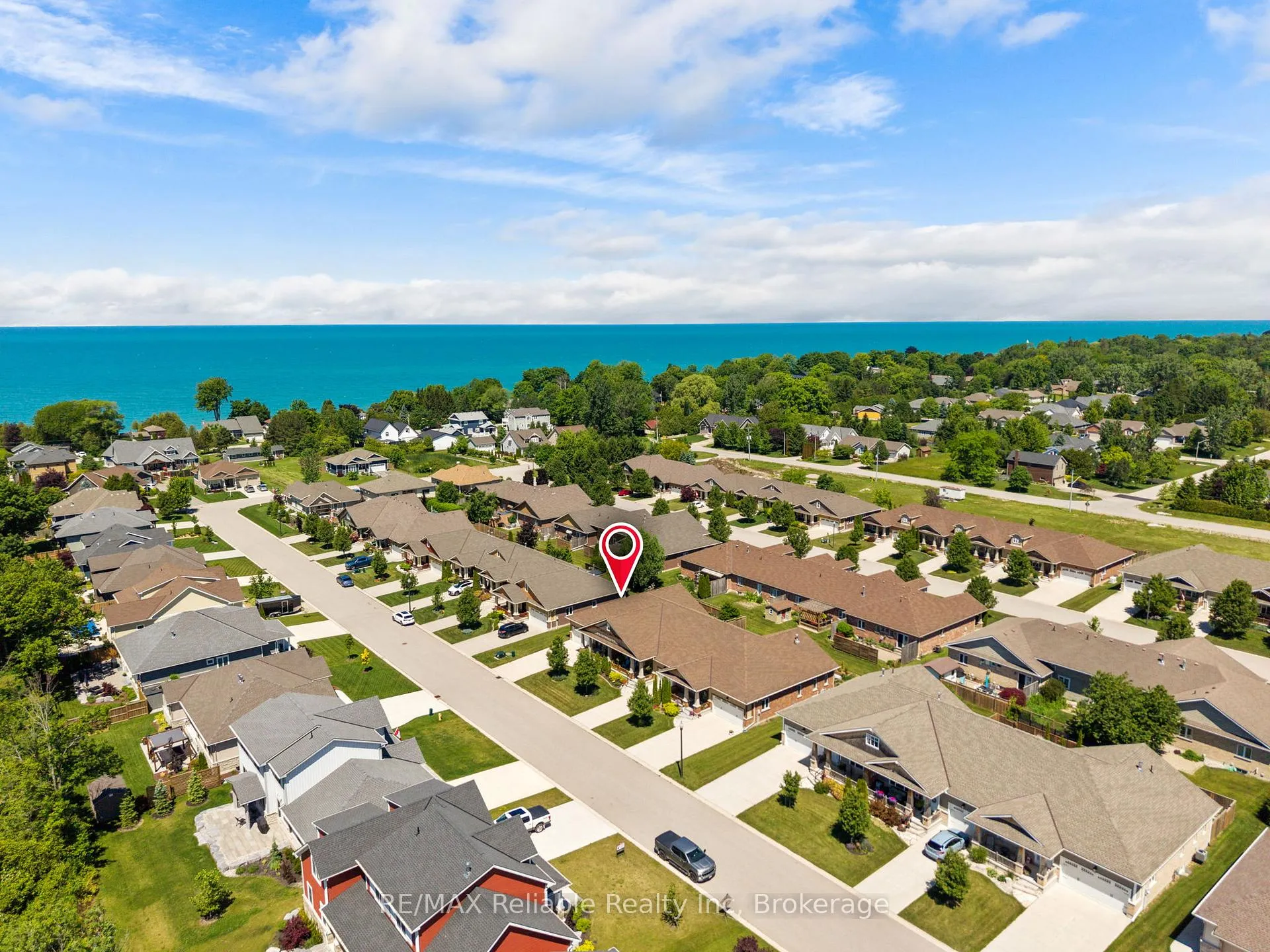 Photo 2 of 13 Thimbleweed Drive, Bluewater, Bayfield — HOMEH
