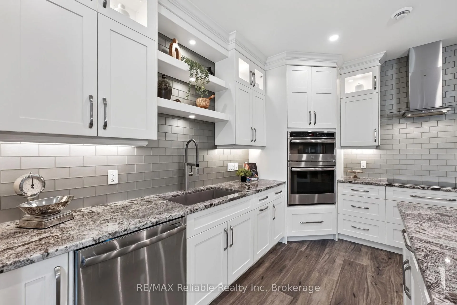 Photo 8 of 13 Thimbleweed Drive, Bluewater, Bayfield — HOMEH