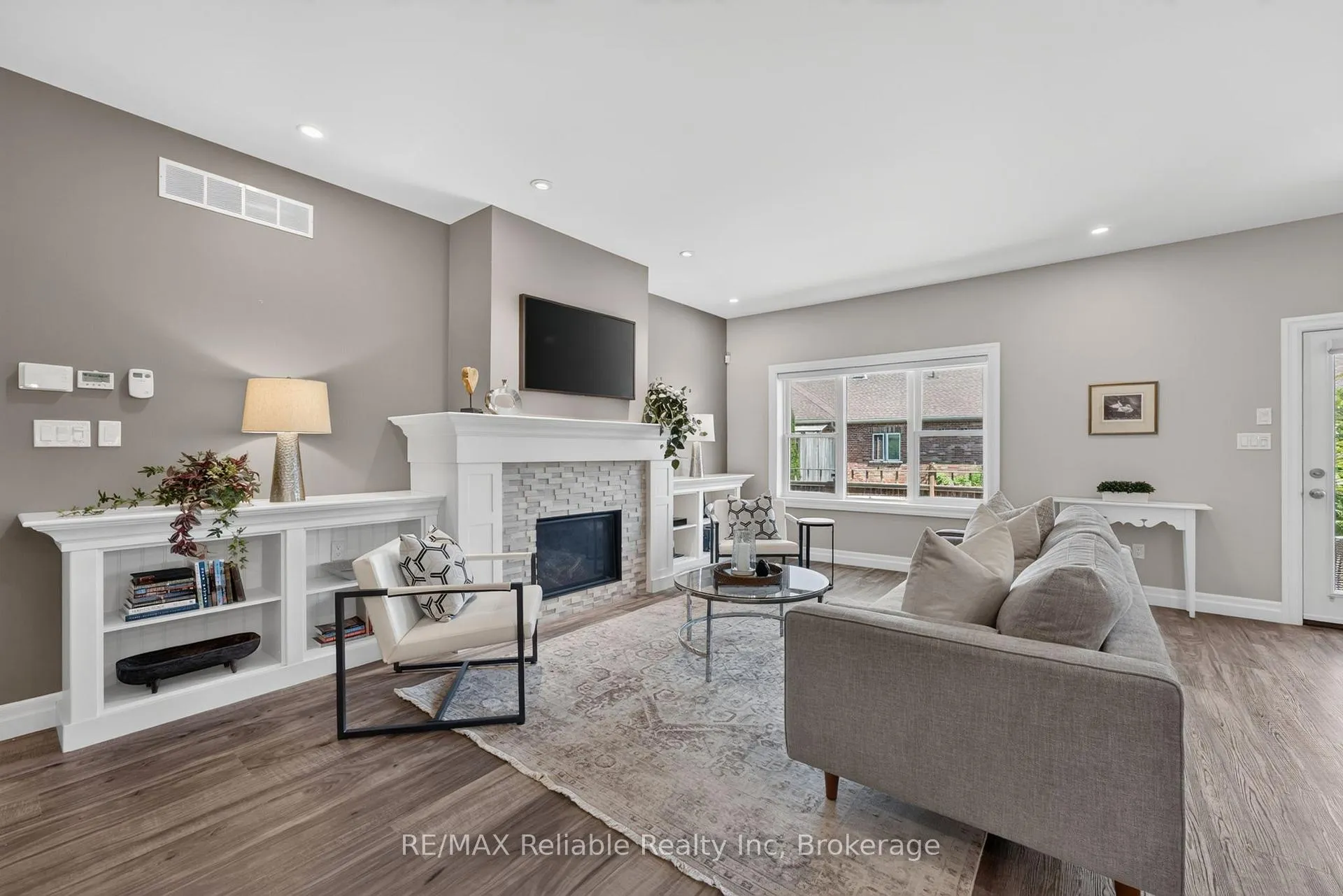 Photo 10 of 13 Thimbleweed Drive, Bluewater, Bayfield — HOMEH