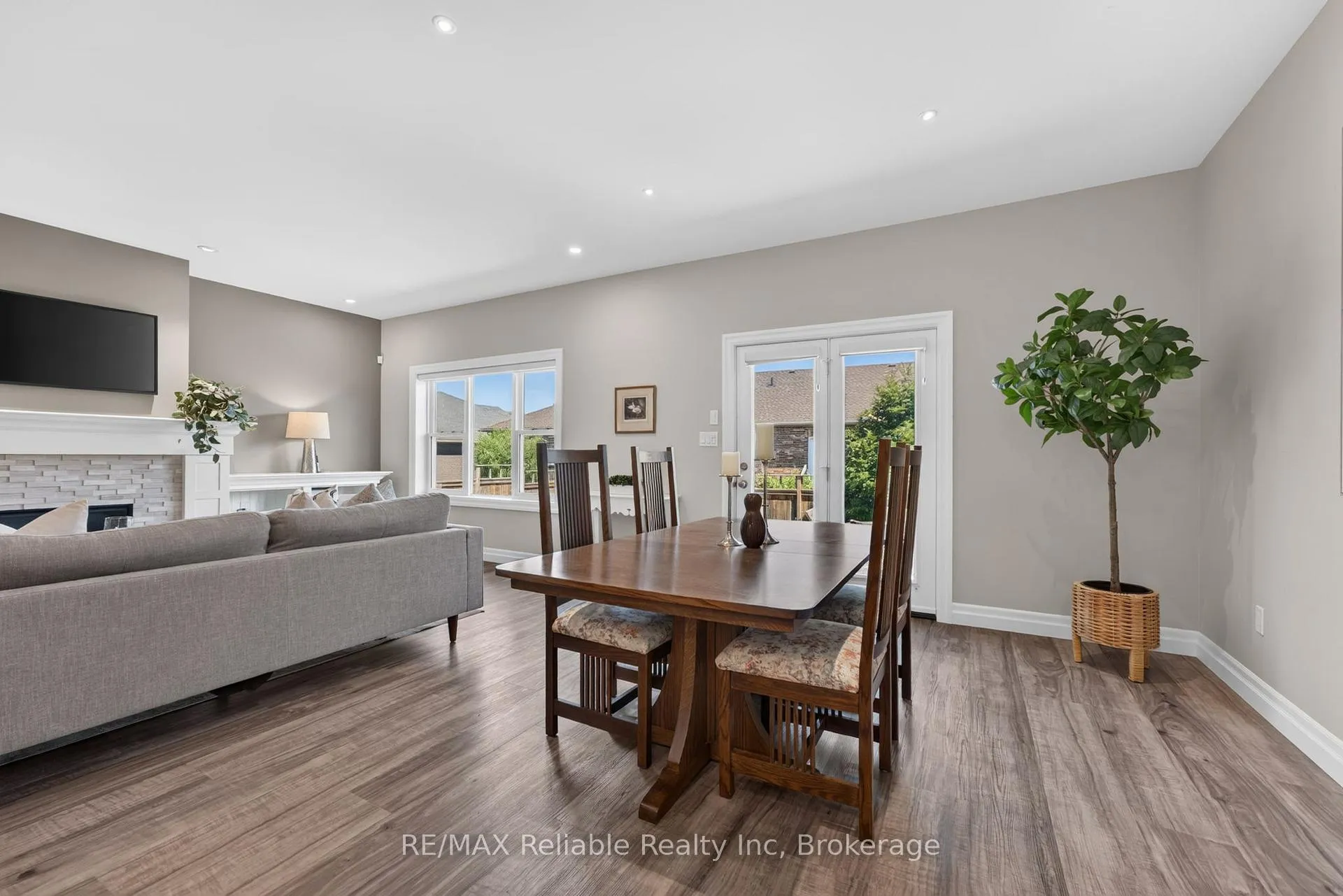 Photo 13 of 13 Thimbleweed Drive, Bluewater, Bayfield — HOMEH