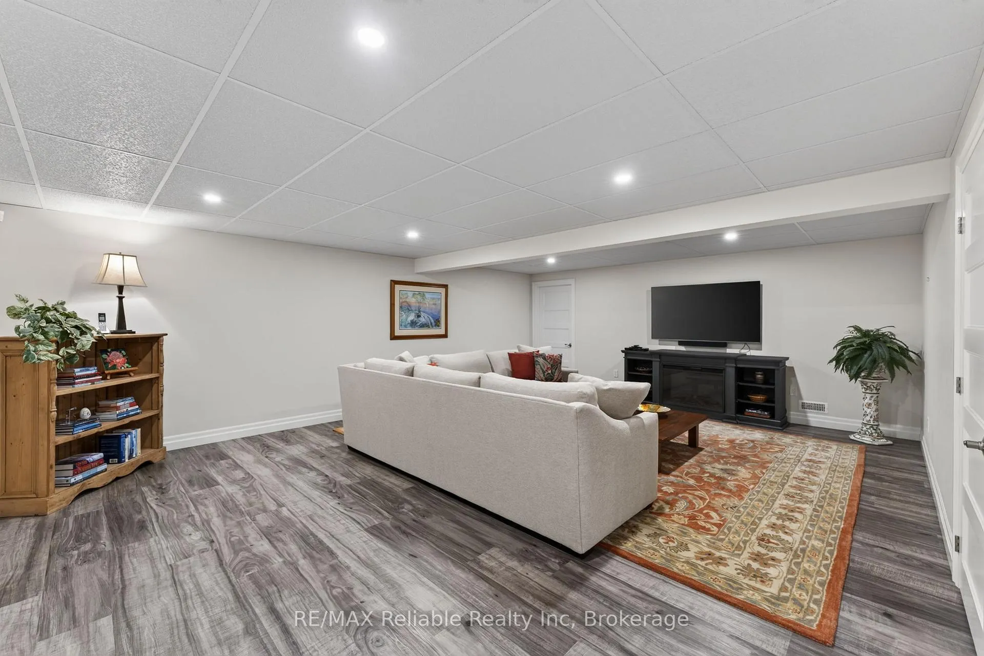 Photo 27 of 13 Thimbleweed Drive, Bluewater, Bayfield — HOMEH
