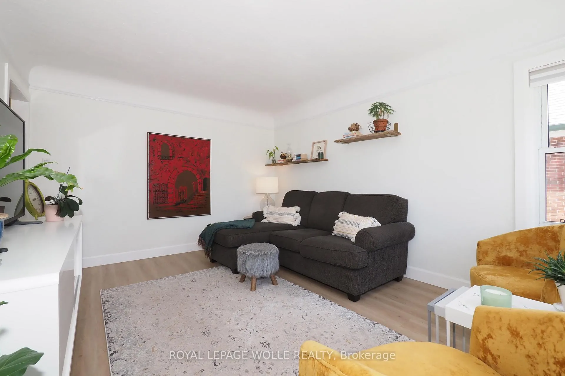 Photo 8 of 784 Elizabeth Street, Kitchener, Northward — HOMEH