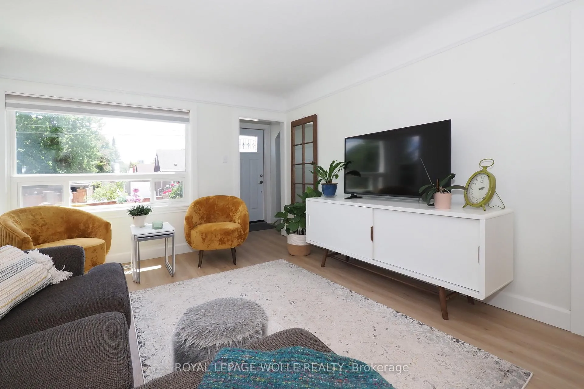 Photo 11 of 784 Elizabeth Street, Kitchener, Northward — HOMEH